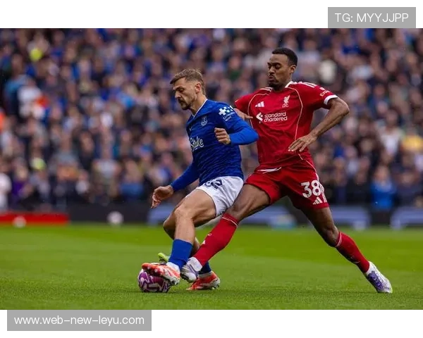 切尔西在中场压制拿下主动权，主宰比赛局势